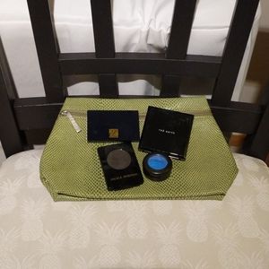 Eyeshadow Bundle with Clinique makeup pouch